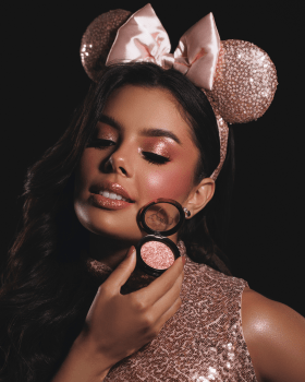 BT MINNIE MOUSE - MIRROR SEQUIN EFFECT - PIGMENTO PRENSADO BRILHANTE FLOCADO MULTIUSO - BRUNA TAVARES